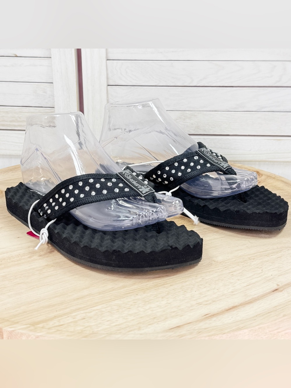 Skechers Cali Kiss & Run Rhinestone Strap Flip Flop Thong Sandals Black 8